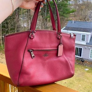 COACH Blush Pink Leather Handbag! (gently used)